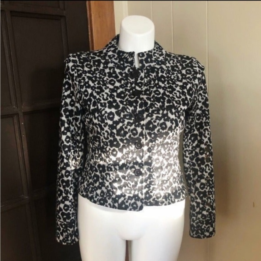 Eci Button Down‎ Blazer Small Animal Print